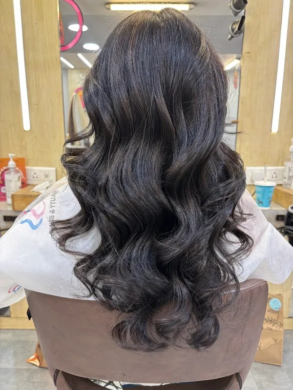 Enrich Salon Borivali W Factory Lane
