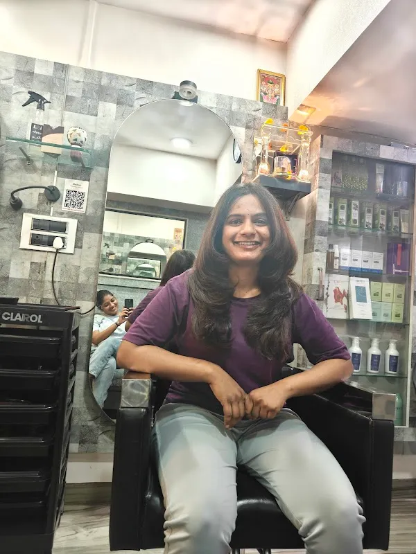Madhuri Beauty Salon (Planet & Academy)