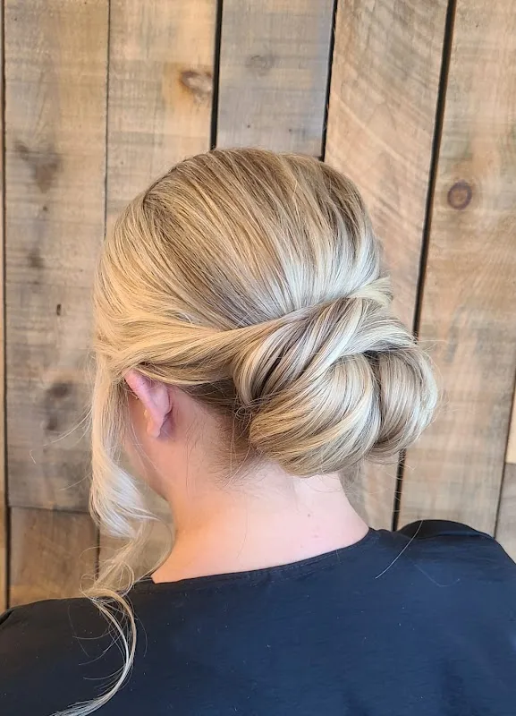Salon M