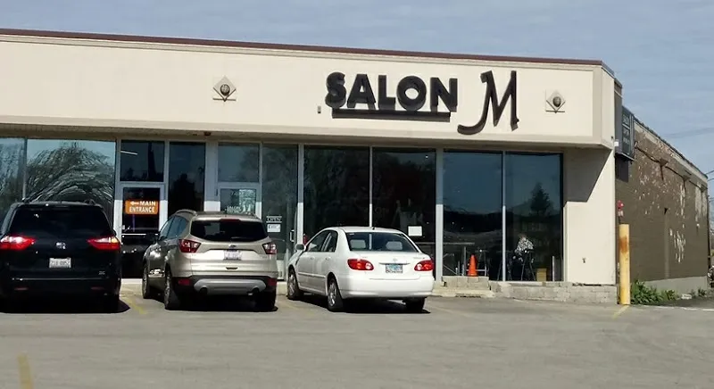 Salon M