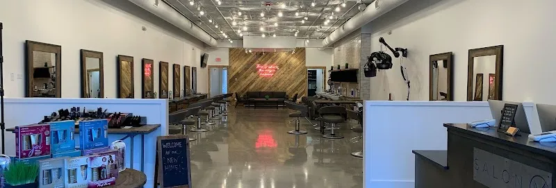 Salon M
