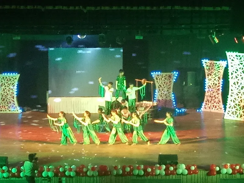 Gills Dance Academy