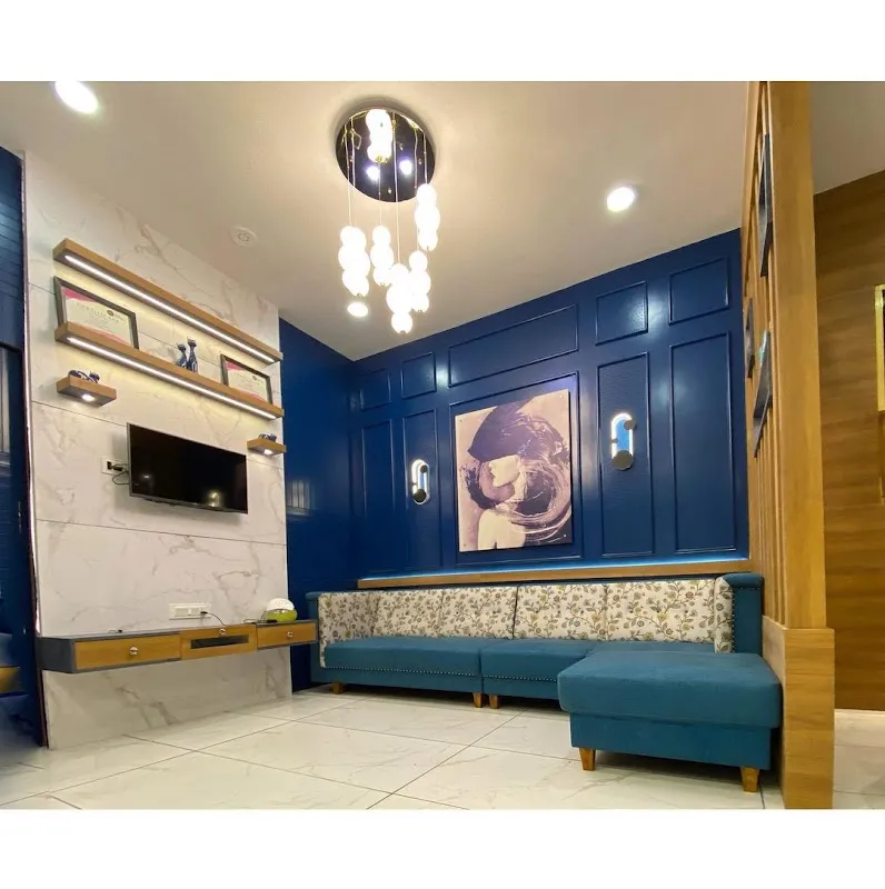 BLUSH UNISEX SALON & MAKEUP STUDIO