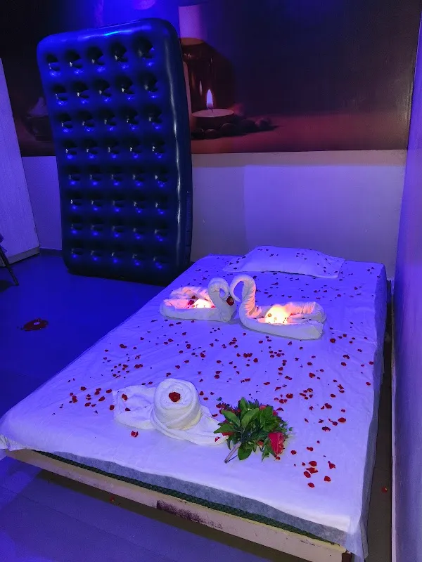 Crystal Thai Spa New Bel Road