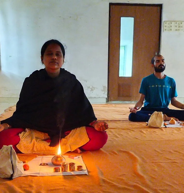 Isha Yoga classes Thane ( practices structured by Sadhguru)