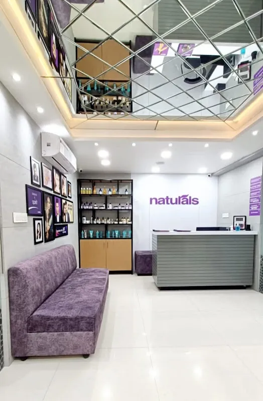 Naturals Hair and Beauty Salon