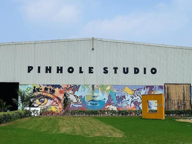 Pinhole Studio