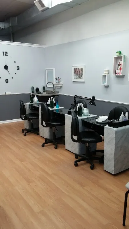Salon Tres Chic