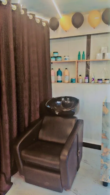 LOOK HAIR STUDIO