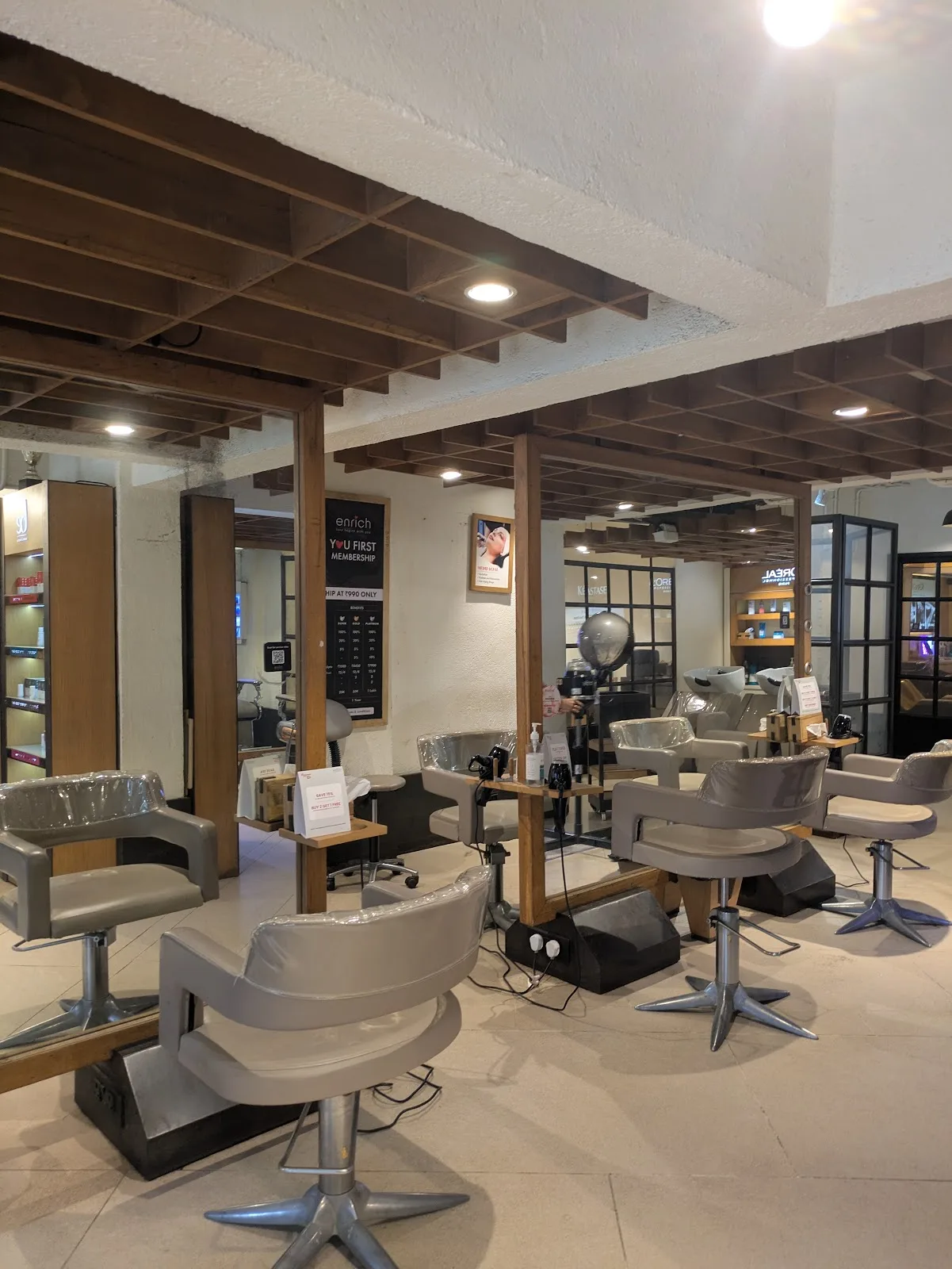 Enrich Salon Bandra W Hill Road