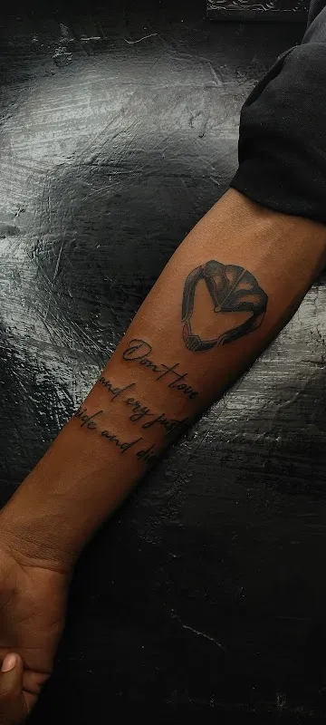 LiL's Tattoosszz & ART Studio