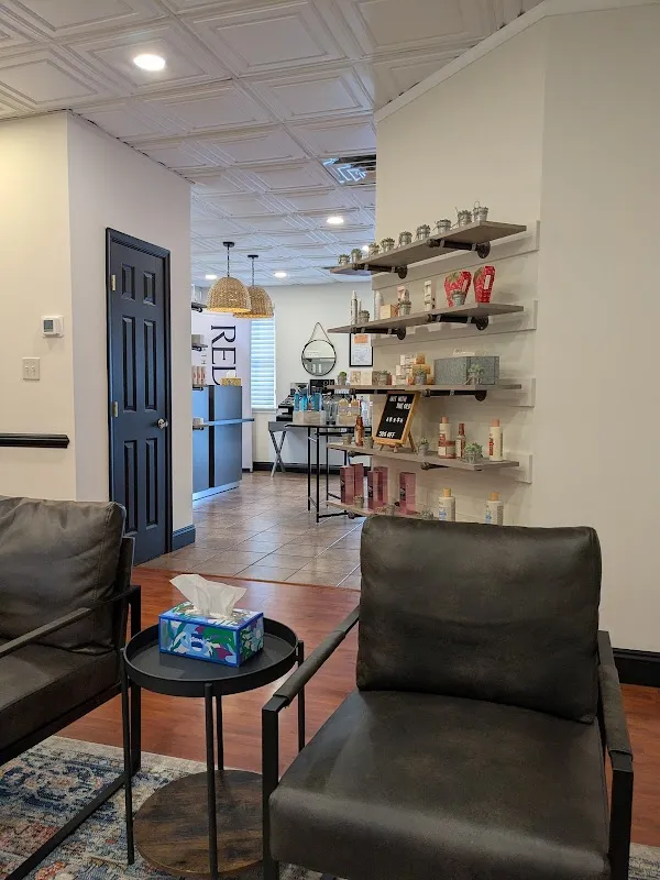 Paradigm Salon & Company South