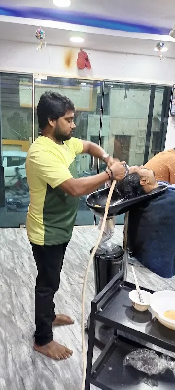 SOLO HAIR SALON