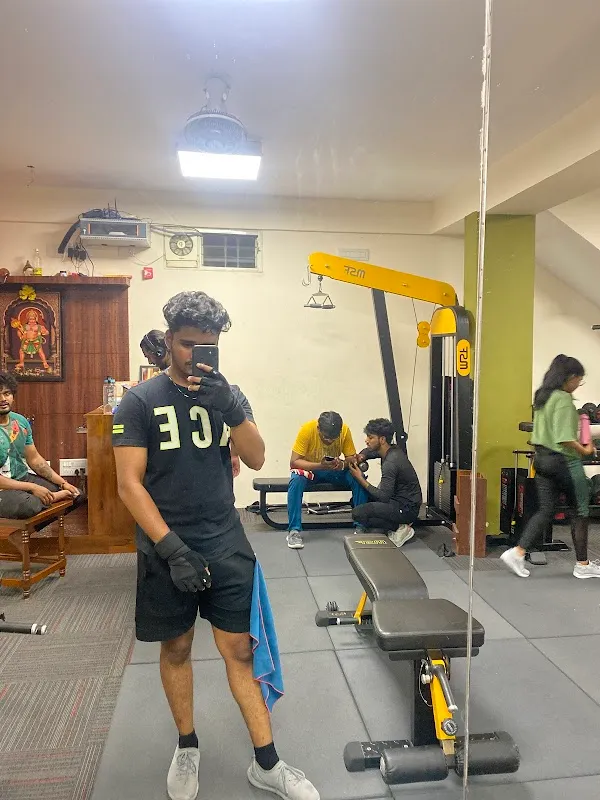 ROCK FIT ULTRA GYM