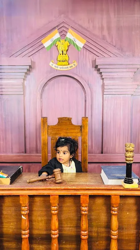 The Kidz Foto Garage