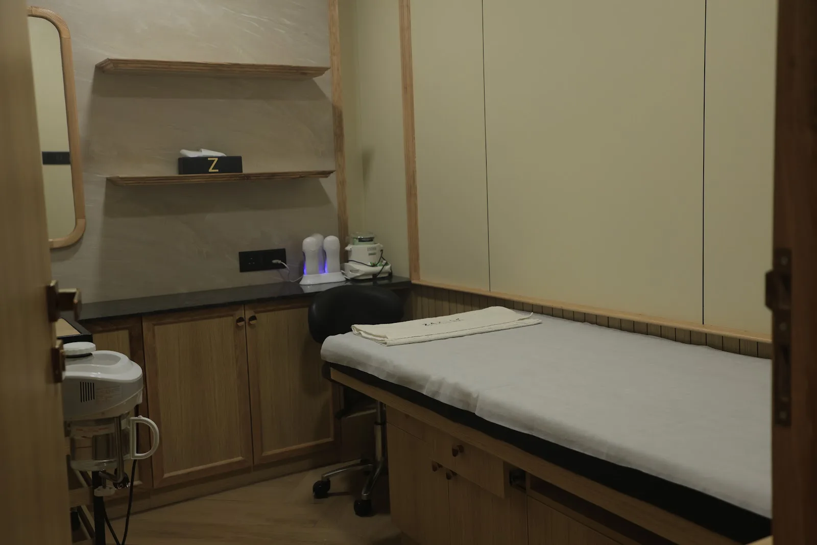 Zazzle Salon - Ramapuram