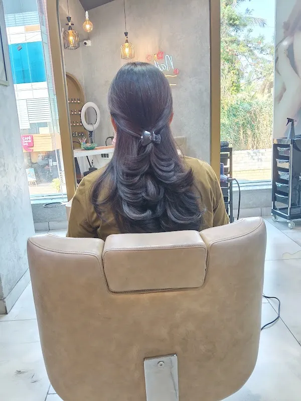 Naturals Signature Salon | Sahakar Nagar