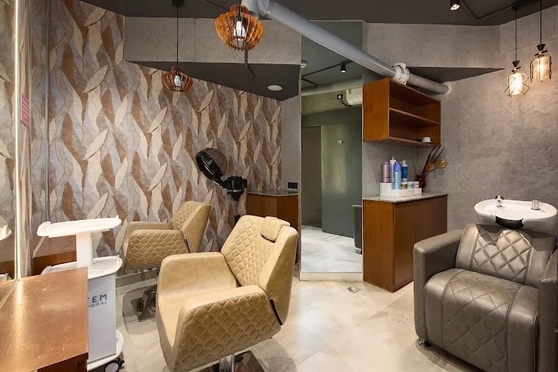 Naturals Signature Salon | Sahakar Nagar