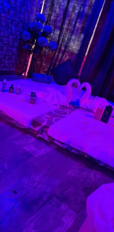 Perfect Aura Luxury Spa
