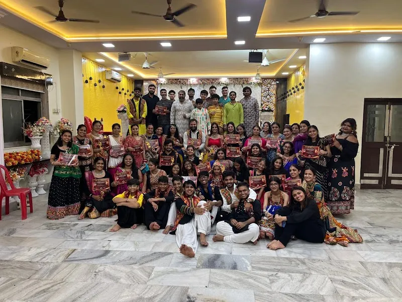 Dipti Vora's Garba Classes