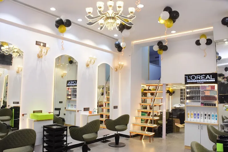 Raj Salon|Best Unisex Salon In Chembur-Affordable Salon In Chembur-Botox Hair Treatment In Chembur-Facial Services In Chembur