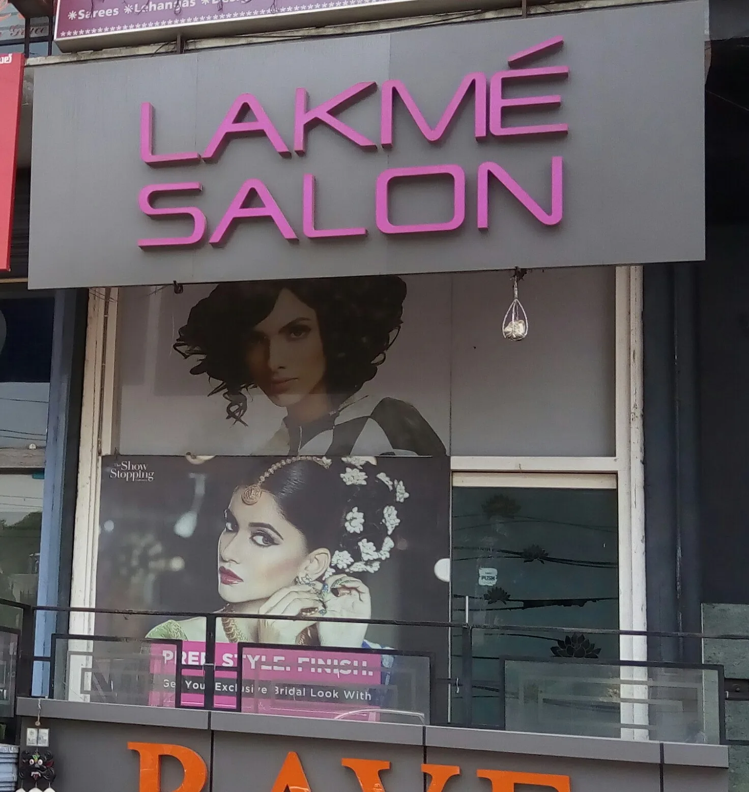 Lakme Salon in Himayath Nagar,Hyderabad