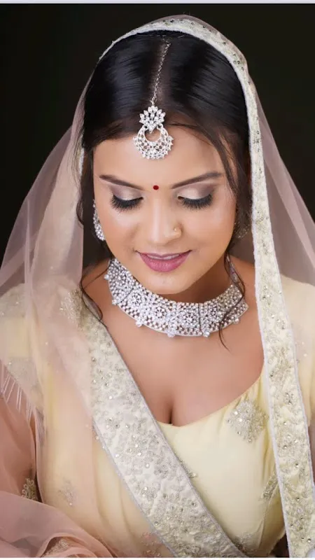 Saalim'S Beauty Salon