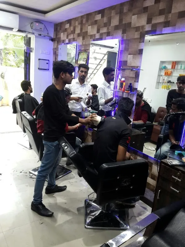 Saalim'S Beauty Salon