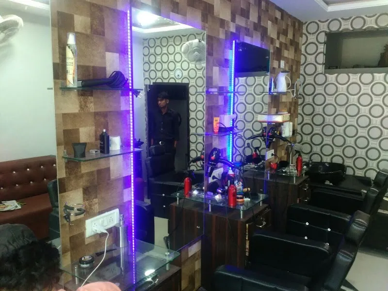 Saalim'S Beauty Salon