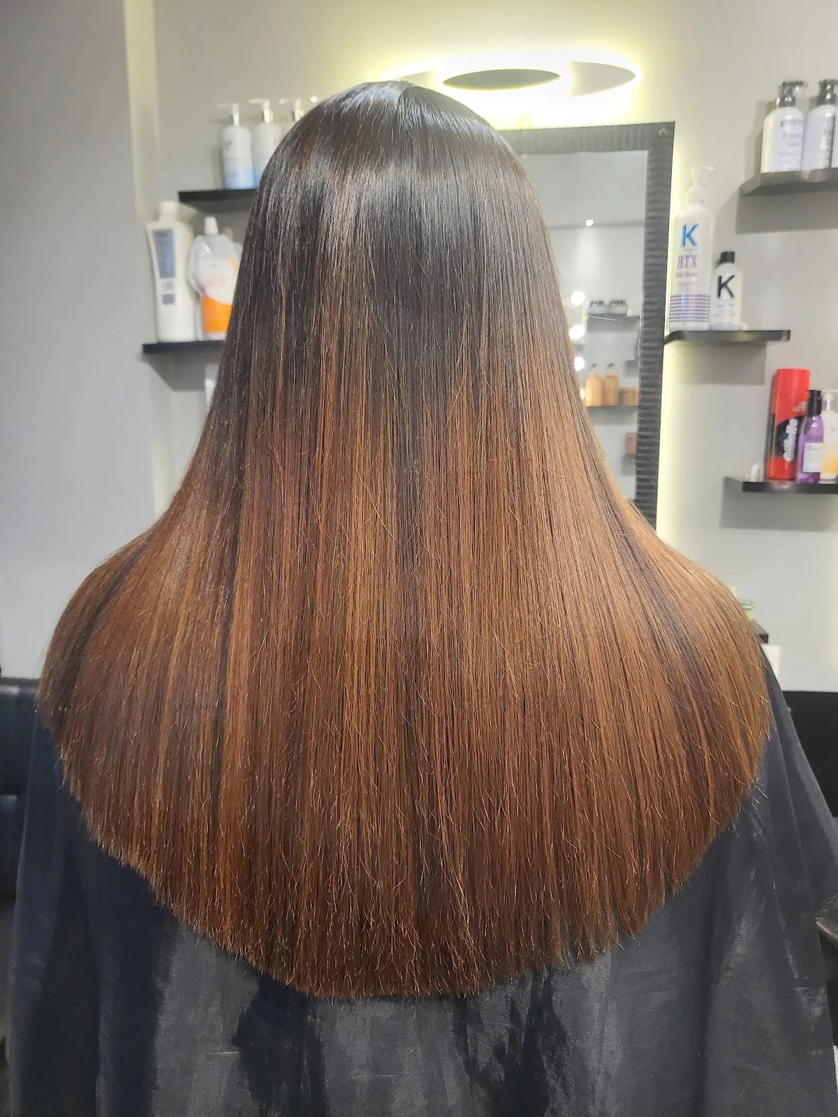 Alayna salon malad