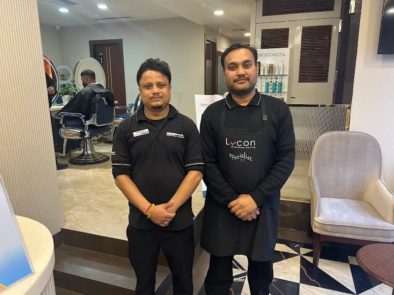 Headmasters Jalandhar | Best Beauty Salon In Jalandhar | Best Makeup Artist In Jalandhar