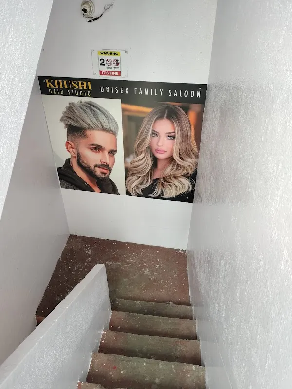 Buzz & Blush Unisex Salon