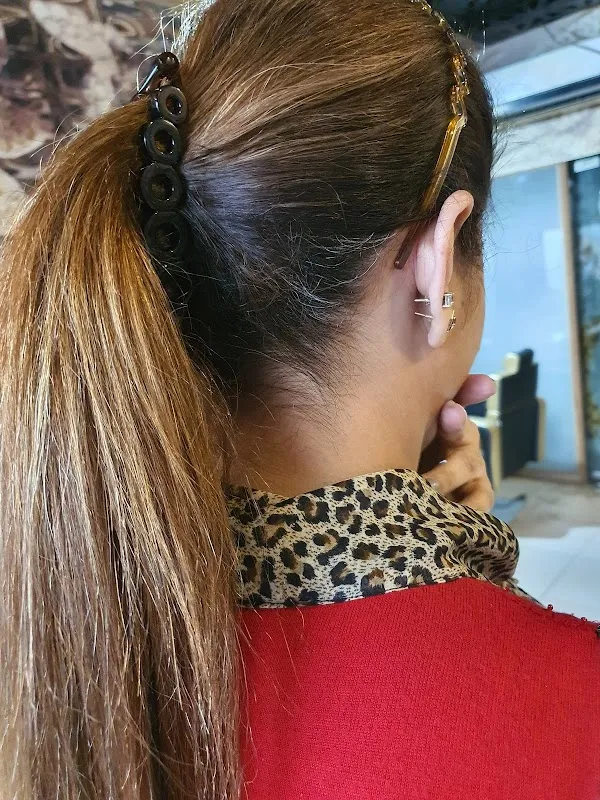 Aslam Paradise Unisex Salon Branch