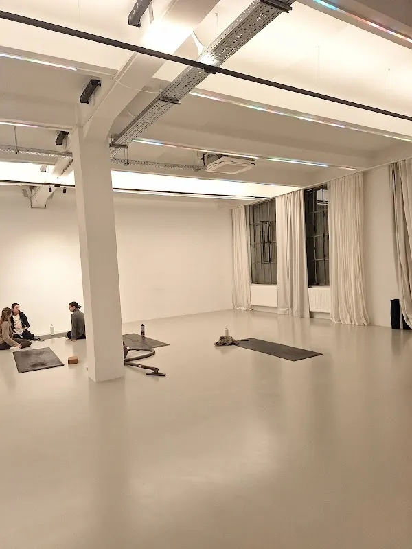 THE WYLD THING - Yoga Pilates Studio 1070