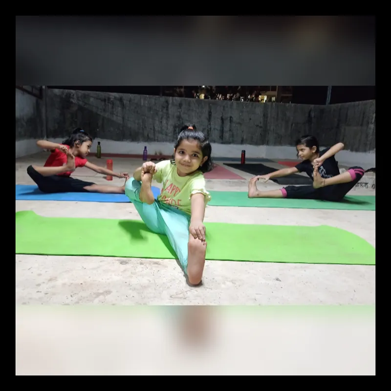 Yogic Yoga Classes