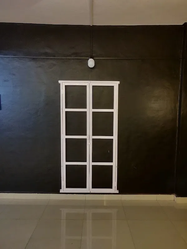 Into the Street Dance Studio