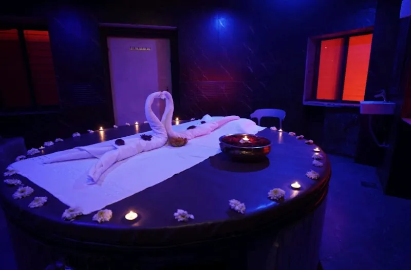Shine Spa in Marine Lines - Best Massage Spa in Marine Lines & Fort