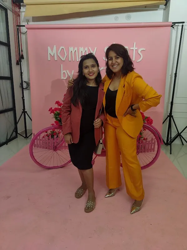 Mommyshots by Amrita - Bangalore Studio