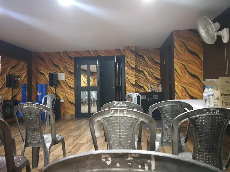 Alisha's Dance Studio