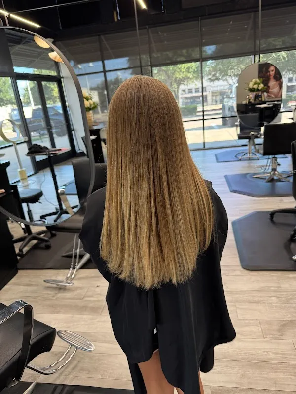 Salon Di Lusso
