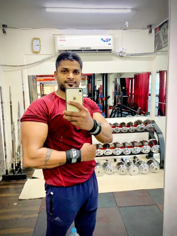 FITNESS WORLD GYM