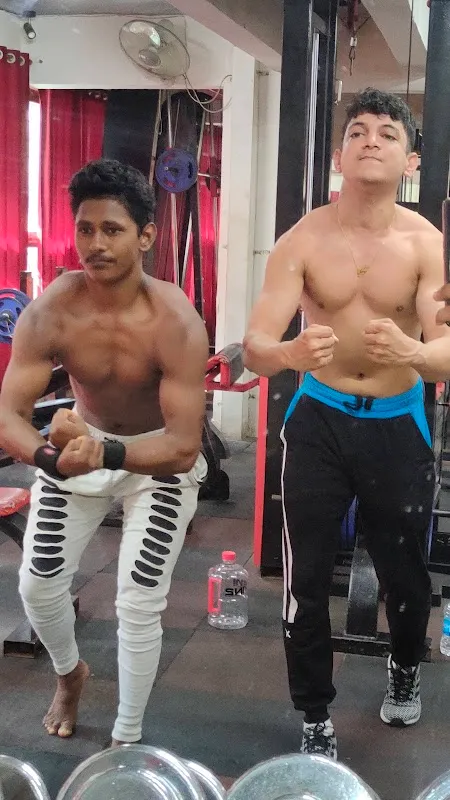 FITNESS WORLD GYM