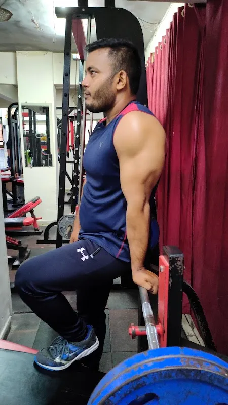 FITNESS WORLD GYM