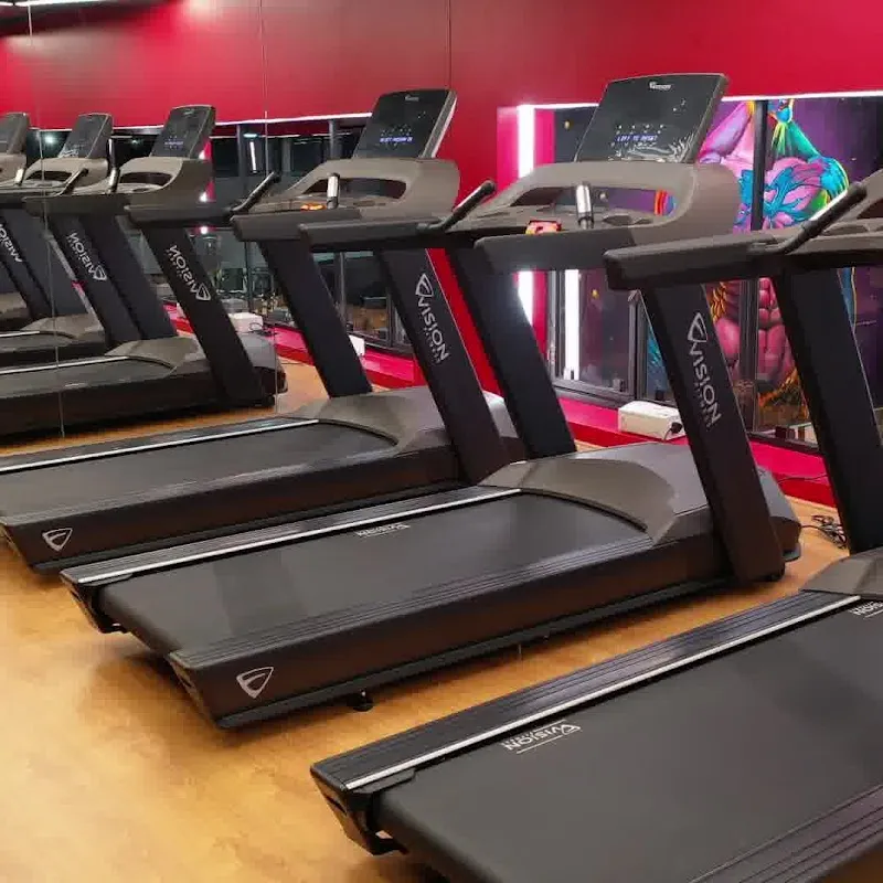 THE RAW GYMSPORTS CLUB