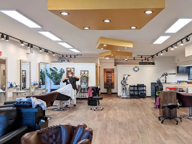Ellie Hair Salon