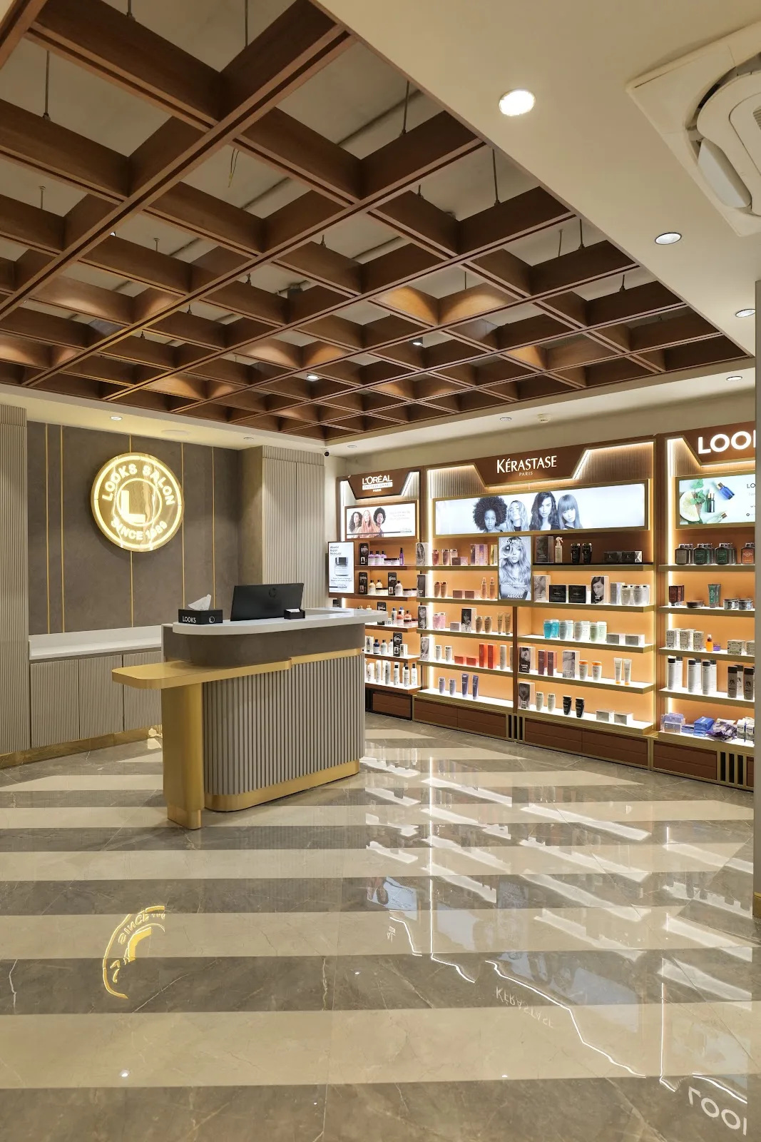 Looks Salon, C-9, Vasant Kunj