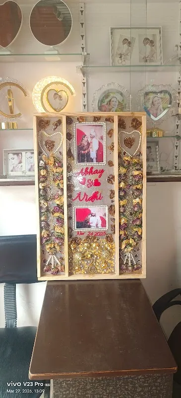 Shree || varmala preservation || Resin art || Varanasi (Shree radha madhav art and craft)