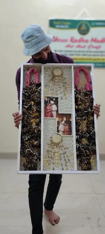 Shree || varmala preservation || Resin art || Varanasi (Shree radha madhav art and craft)