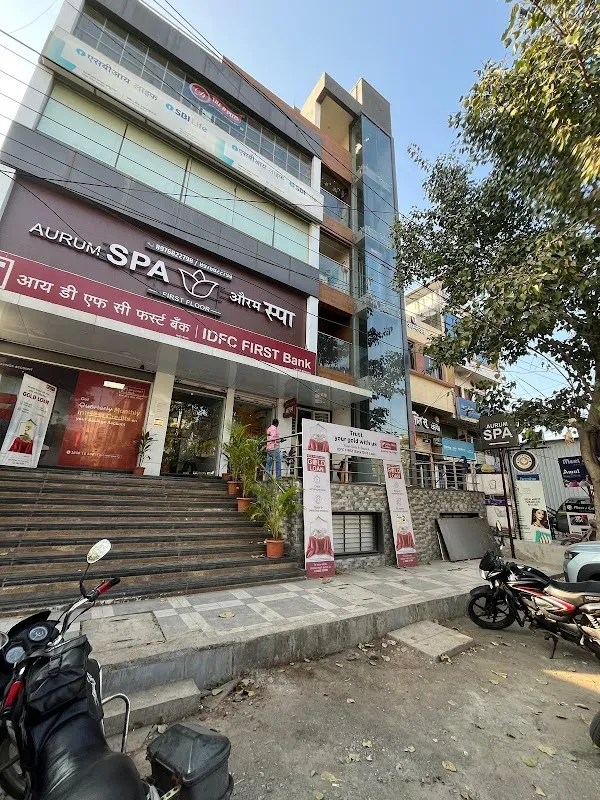 Aurum Spa In Latur