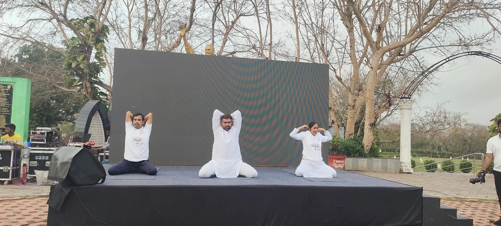 𝐒𝐑𝐄𝐄 𝐊𝐈𝐑𝐀𝐍 𝐘𝐎𝐆𝐀 𝐂𝐄𝐍𝐓𝐑𝐄 @ Yoga Guru KIRAN KUMAR MOLLI